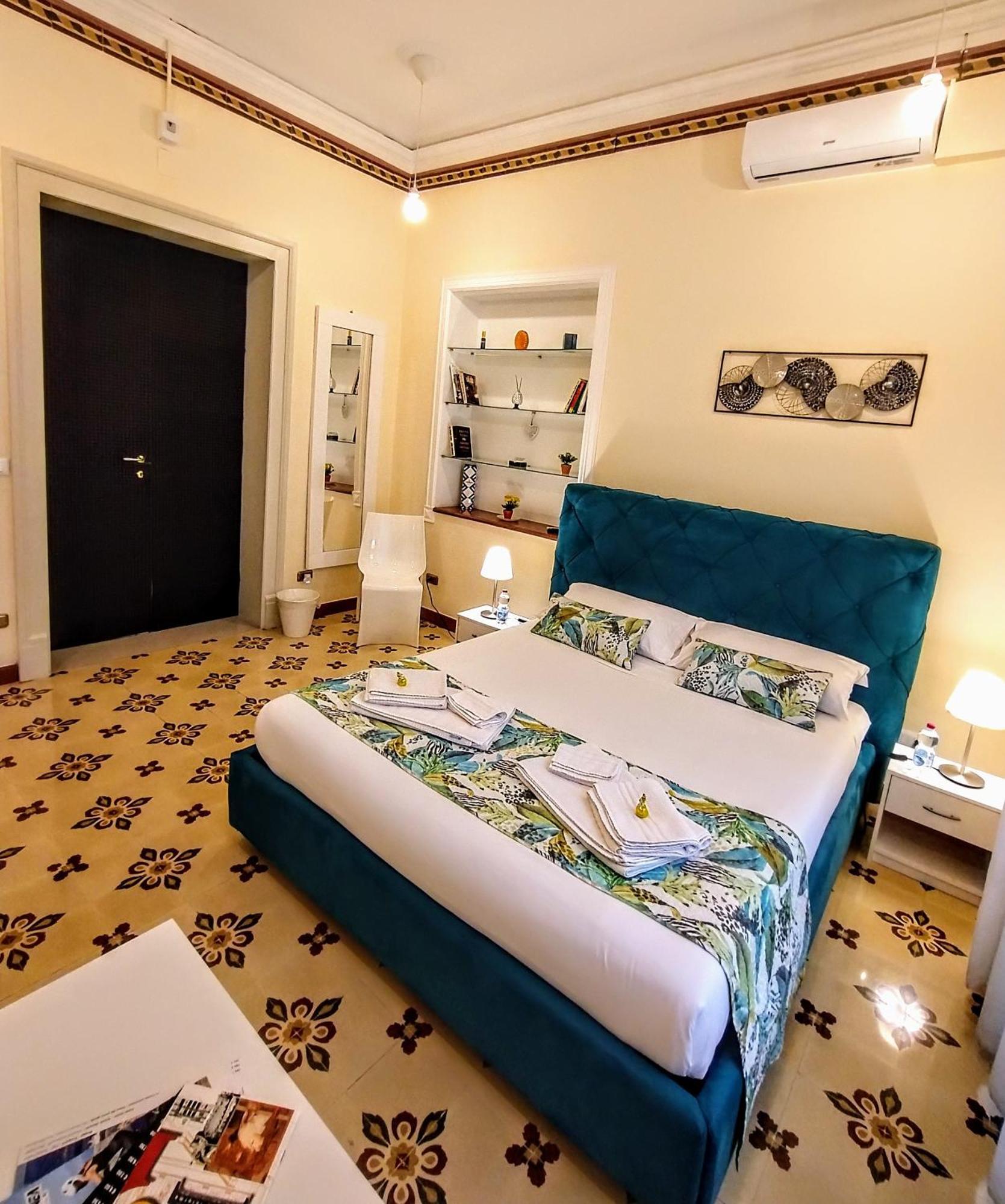 Suleima B&B Messina Centro Exteriér fotografie