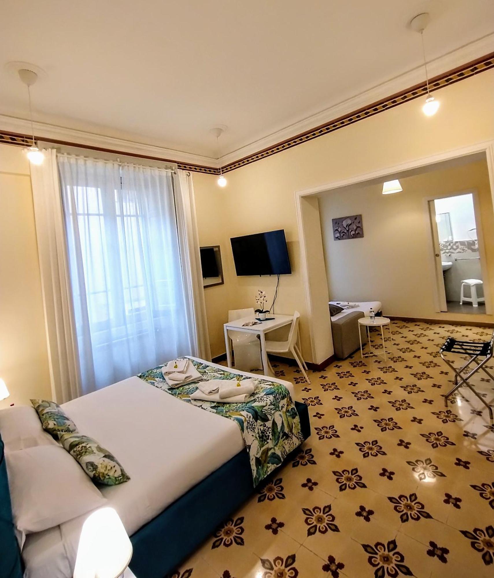 Suleima B&B Messina Centro Exteriér fotografie